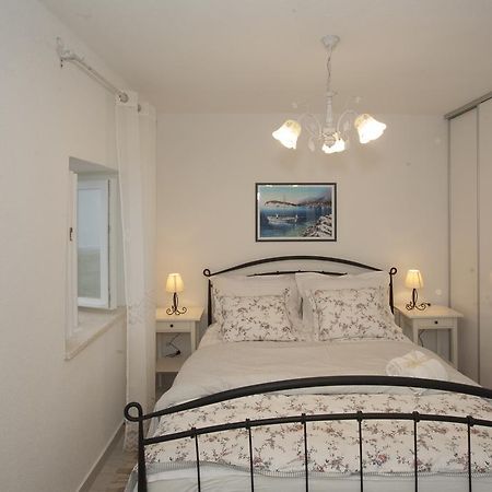 Apartmani Luca Сплит Экстерьер фото