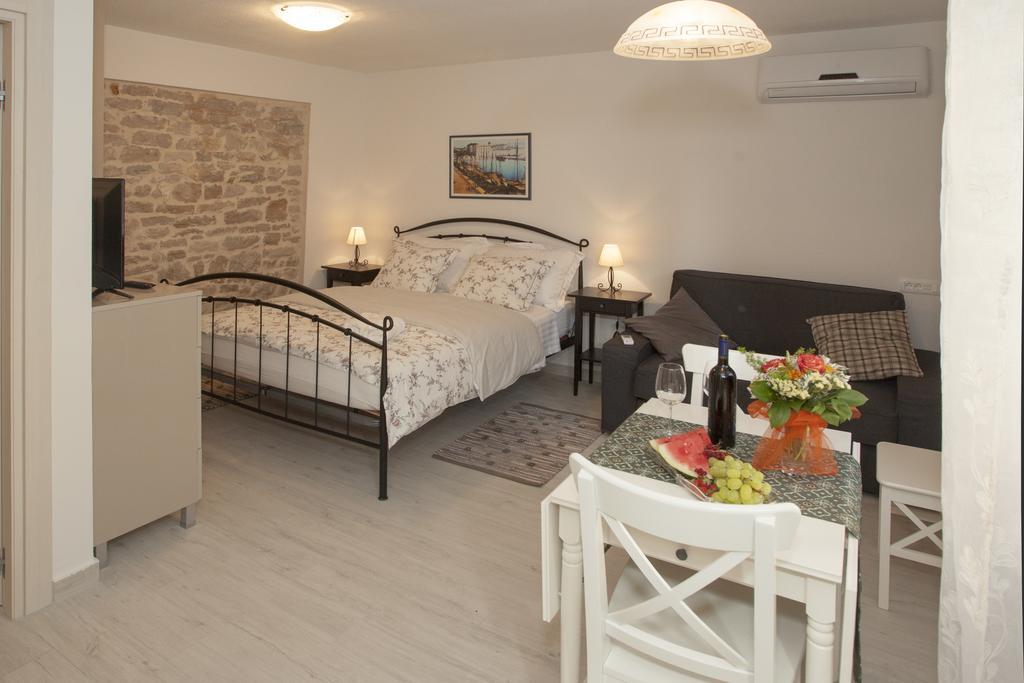 Apartmani Luca Сплит Экстерьер фото