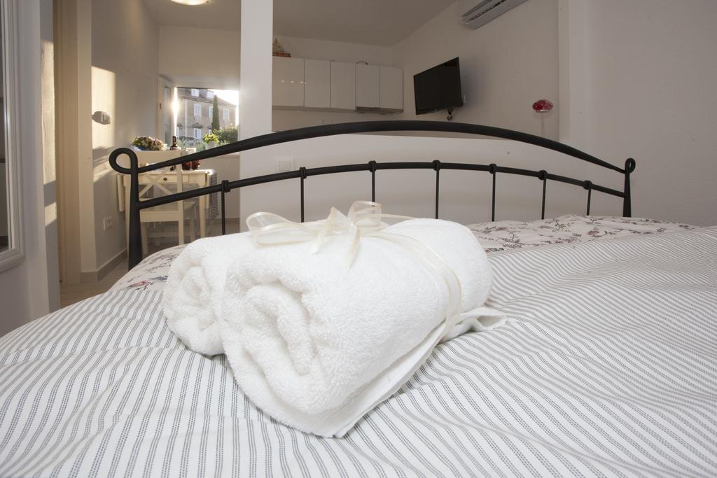 Apartmani Luca Сплит Экстерьер фото